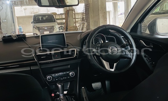 Buy Used 2015 Mazda Axela in Chattagam, Chattagam Buy Used 2015 Mazda Axela in Chattagam, Chattagam