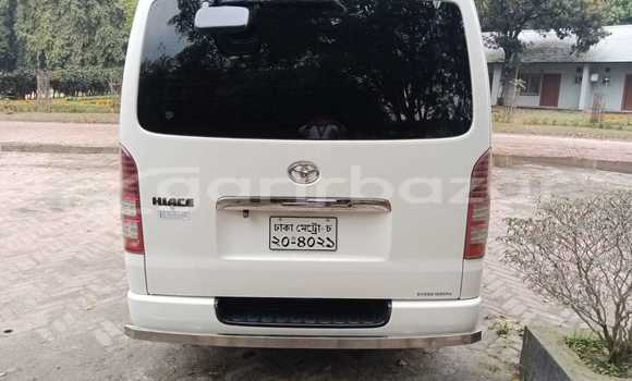 Buy Used 2017 Toyota Hiace gl in Dhaka, Dhaka Buy Used 2017 Toyota Hiace gl in Dhaka, Dhaka