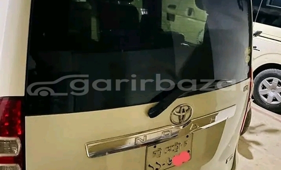 Buy Used Toyota Noah in Bajitpur, Kishorganj Buy Used Toyota Noah in Bajitpur, Kishorganj