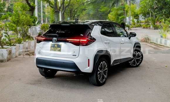 Buy Used 2022 Toyota Yaris in Bagerhat, Khulna Buy Used 2022 Toyota Yaris in Bagerhat, Khulna