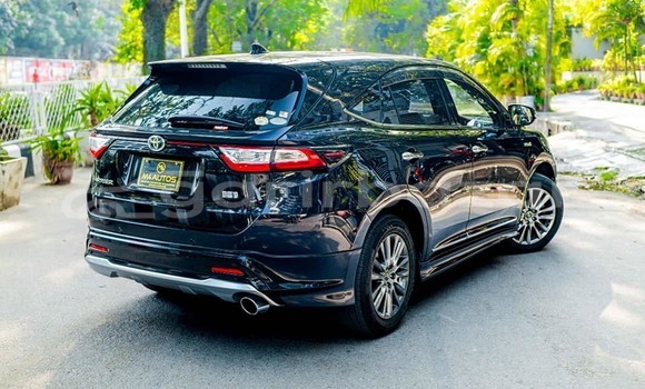 Buy Used 2021 Toyota Harrier in Badarganj, Rangpur Buy Used 2021 Toyota Harrier in Badarganj, Rangpur