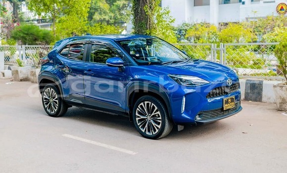 Buy Used 2021 Toyota Yaris in Badarganj, Rangpur Buy Used 2021 Toyota Yaris in Badarganj, Rangpur