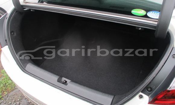 Buy Used 2019 Honda Insight in Dhaka, Dhaka Buy Used 2019 Honda Insight in Dhaka, Dhaka