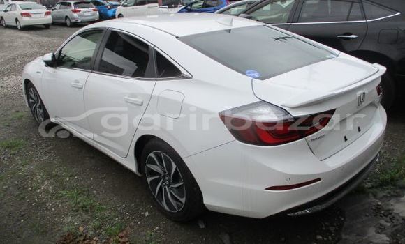 Buy Used 2019 Honda Insight in Dhaka, Dhaka Buy Used 2019 Honda Insight in Dhaka, Dhaka