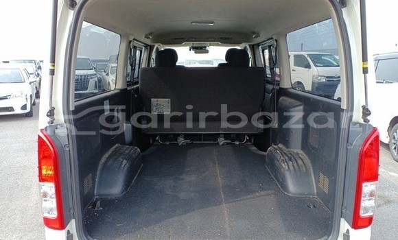 কেনা আমদানি Toyota hiace super-gl Pearl গাড়ী মধ্যে ঢাকা মধ্যে Dhaka কেনা আমদানি Toyota hiace super-gl Pearl গাড়ী মধ্যে ঢাকা মধ্যে Dhaka