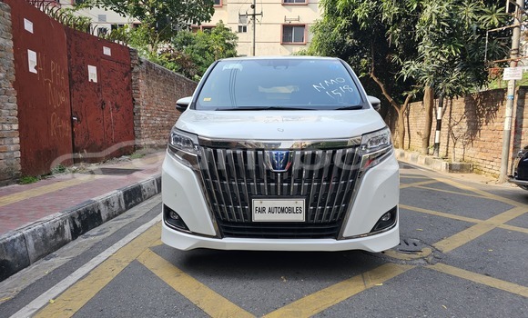 Buy Import 2019 Toyota Esquire gi premium in Dhaka, Dhaka Buy Import 2019 Toyota Esquire gi premium in Dhaka, Dhaka