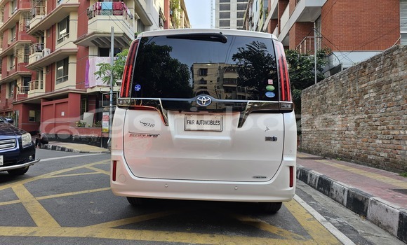 Buy Import 2019 Toyota Esquire gi premium in Dhaka, Dhaka Buy Import 2019 Toyota Esquire gi premium in Dhaka, Dhaka