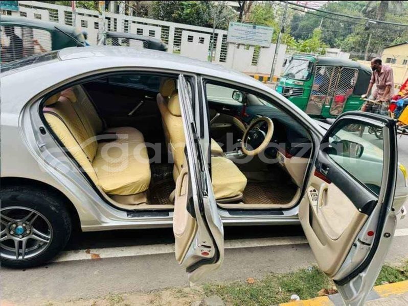 Big with watermark toyota 100 ac limiteed jessor abhaynagar 16656