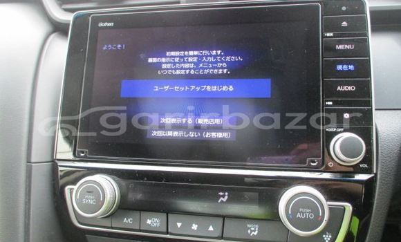 Buy Import 2019 Honda Insight in Dhaka, Dhaka Buy Import 2019 Honda Insight in Dhaka, Dhaka