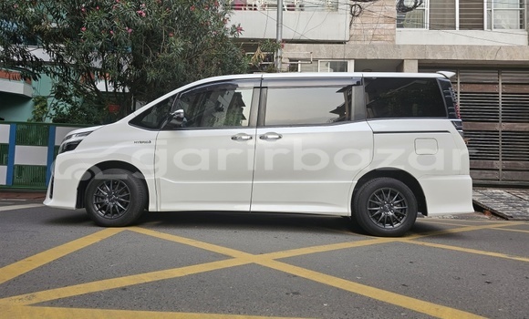 Buy Import 2019 Toyota voxy zs kiramiki in Dhaka, Dhaka Buy Import 2019 Toyota voxy zs kiramiki in Dhaka, Dhaka
