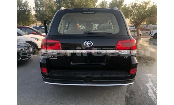 কিনুন আমদানি Toyota গাড়ী কিনুন আমদানি Toyota গাড়ী