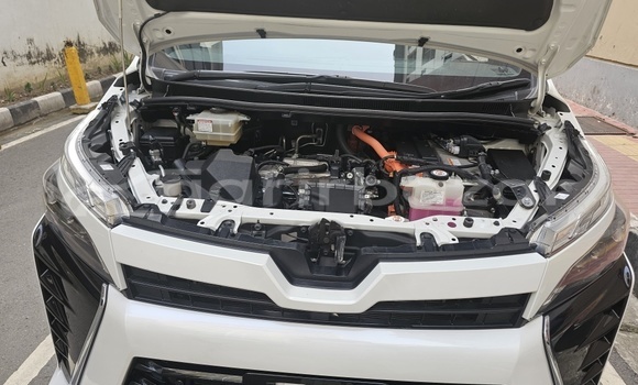 Buy Import 2019 Toyota voxy zs kiramiki in Dhaka, Dhaka Buy Import 2019 Toyota voxy zs kiramiki in Dhaka, Dhaka