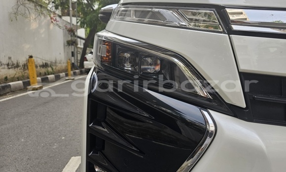Buy Import 2019 Toyota voxy zs kiramiki in Dhaka, Dhaka Buy Import 2019 Toyota voxy zs kiramiki in Dhaka, Dhaka
