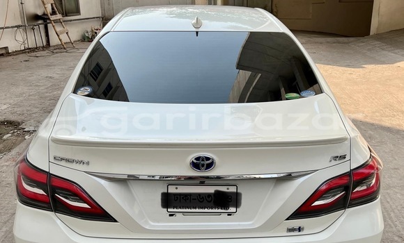 Buy New 2018 Toyota Crown RS Advance in Dhaka, Dhaka Buy New 2018 Toyota Crown RS Advance in Dhaka, Dhaka