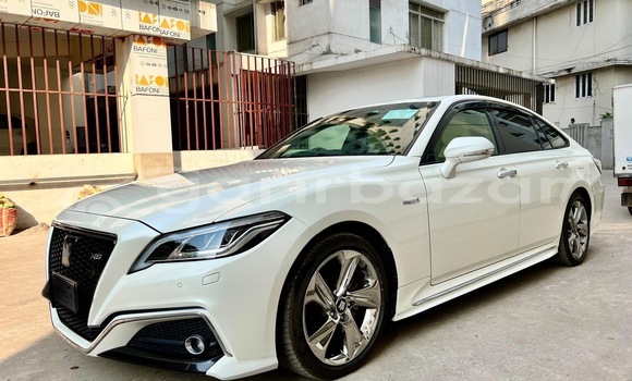 Buy New 2018 Toyota Crown RS Advance in Dhaka, Dhaka Buy New 2018 Toyota Crown RS Advance in Dhaka, Dhaka