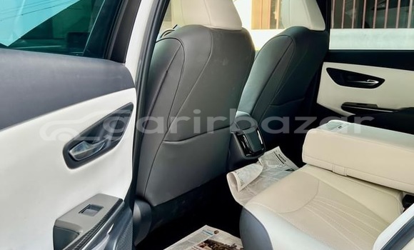 Buy New 2018 Toyota Crown RS Advance in Dhaka, Dhaka Buy New 2018 Toyota Crown RS Advance in Dhaka, Dhaka