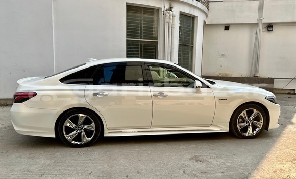 Buy New 2018 Toyota Crown RS Advance in Dhaka, Dhaka Buy New 2018 Toyota Crown RS Advance in Dhaka, Dhaka