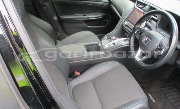 Buy Import 2020 Honda Insight in Dhaka, Dhaka Buy Import 2020 Honda Insight in Dhaka, Dhaka