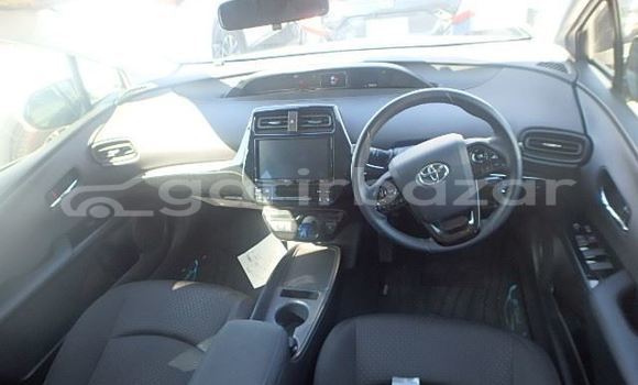 Buy Import 2019 Toyota Prius in Dhaka, Dhaka Buy Import 2019 Toyota Prius in Dhaka, Dhaka