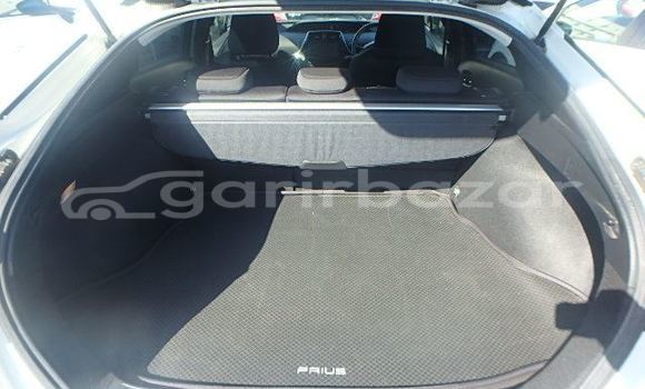 Buy Import 2019 Toyota Prius in Dhaka, Dhaka Buy Import 2019 Toyota Prius in Dhaka, Dhaka