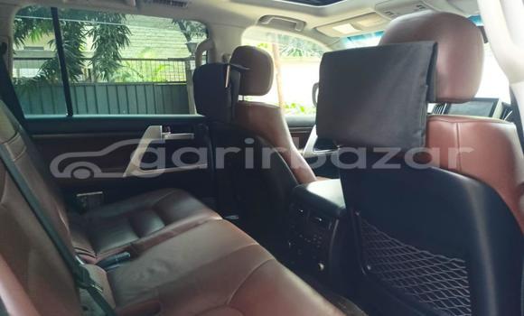 Buy Used 2018 Toyota Land Cruiser in Dhaka, Dhaka Buy Used 2018 Toyota Land Cruiser in Dhaka, Dhaka