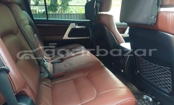 Buy Used 2018 Toyota Land Cruiser in Dhaka, Dhaka Buy Used 2018 Toyota Land Cruiser in Dhaka, Dhaka