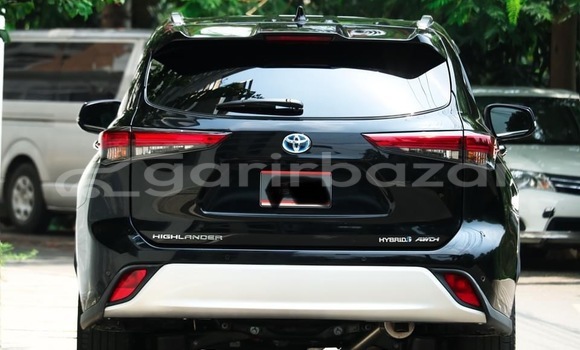 Buy Used 2022 Toyota Highlander in Dhaka, Dhaka Buy Used 2022 Toyota Highlander in Dhaka, Dhaka