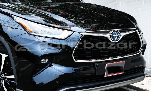 Buy Used 2022 Toyota Highlander in Dhaka, Dhaka Buy Used 2022 Toyota Highlander in Dhaka, Dhaka