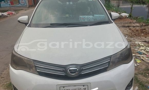 কেনা ব্যবহৃত Toyota axio White গাড়ী মধ্যে ঢাকা মধ্যে Dhaka কেনা ব্যবহৃত Toyota axio White গাড়ী মধ্যে ঢাকা মধ্যে Dhaka
