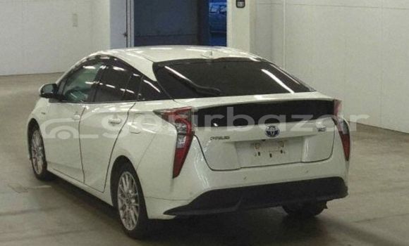 কেনা ব্যবহৃত Toyota prius White গাড়ী মধ্যে ঢাকা মধ্যে Dhaka কেনা ব্যবহৃত Toyota prius White গাড়ী মধ্যে ঢাকা মধ্যে Dhaka