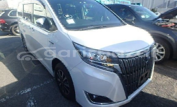 কেনা ব্যবহৃত Toyota Esquire White গাড়ী মধ্যে ঢাকা মধ্যে Dhaka কেনা ব্যবহৃত Toyota Esquire White গাড়ী মধ্যে ঢাকা মধ্যে Dhaka