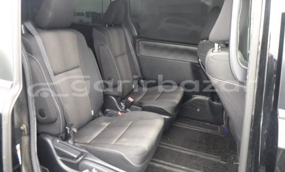 কেনা ব্যবহৃত Toyota Voxy Black গাড়ী মধ্যে ঢাকা মধ্যে Dhaka কেনা ব্যবহৃত Toyota Voxy Black গাড়ী মধ্যে ঢাকা মধ্যে Dhaka