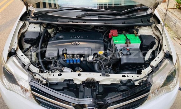 Buy Used 2022 Toyota axio in Dhaka, Dhaka Buy Used 2022 Toyota axio in Dhaka, Dhaka