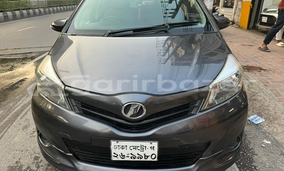 Buy Used 2021 Toyota Vitz in Dhaka, Dhaka Buy Used 2021 Toyota Vitz in Dhaka, Dhaka
