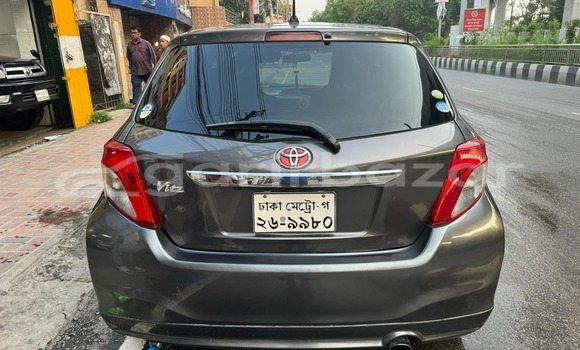 Buy Used 2021 Toyota Vitz in Dhaka, Dhaka Buy Used 2021 Toyota Vitz in Dhaka, Dhaka