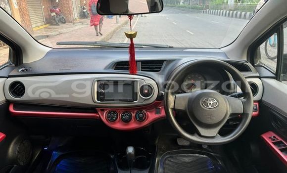 Buy Used 2021 Toyota Vitz in Dhaka, Dhaka Buy Used 2021 Toyota Vitz in Dhaka, Dhaka