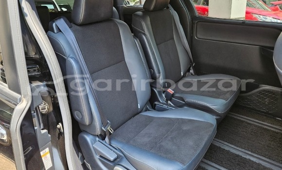 Buy Used 2019 Toyota Noah in Dhaka, Dhaka Buy Used 2019 Toyota Noah in Dhaka, Dhaka