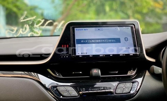 কেনা ব্যবহৃত Toyota C-HR Blue গাড়ী মধ্যে ঢাকা মধ্যে Dhaka কেনা ব্যবহৃত Toyota C-HR Blue গাড়ী মধ্যে ঢাকা মধ্যে Dhaka