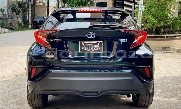 কেনা ব্যবহৃত Toyota C-HR Blue গাড়ী মধ্যে ঢাকা মধ্যে Dhaka কেনা ব্যবহৃত Toyota C-HR Blue গাড়ী মধ্যে ঢাকা মধ্যে Dhaka