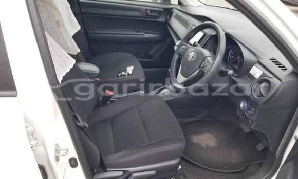 কেনা ব্যবহৃত Toyota axio White গাড়ী মধ্যে ঢাকা মধ্যে Dhaka কেনা ব্যবহৃত Toyota axio White গাড়ী মধ্যে ঢাকা মধ্যে Dhaka