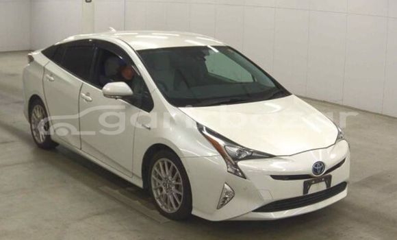 কেনা ব্যবহৃত Toyota prius White গাড়ী মধ্যে ঢাকা মধ্যে Dhaka কেনা ব্যবহৃত Toyota prius White গাড়ী মধ্যে ঢাকা মধ্যে Dhaka