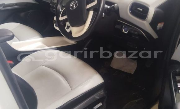 কেনা ব্যবহৃত Toyota prius White গাড়ী মধ্যে ঢাকা মধ্যে Dhaka কেনা ব্যবহৃত Toyota prius White গাড়ী মধ্যে ঢাকা মধ্যে Dhaka