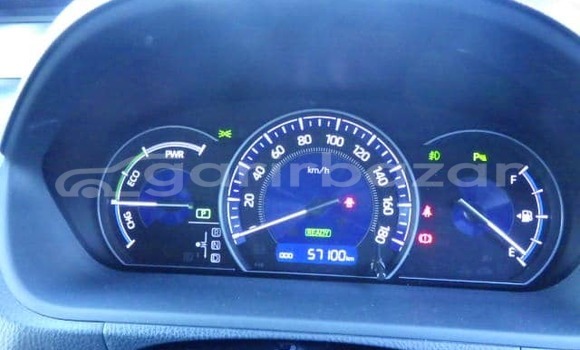 কেনা ব্যবহৃত Toyota Esquire White গাড়ী মধ্যে ঢাকা মধ্যে Dhaka কেনা ব্যবহৃত Toyota Esquire White গাড়ী মধ্যে ঢাকা মধ্যে Dhaka