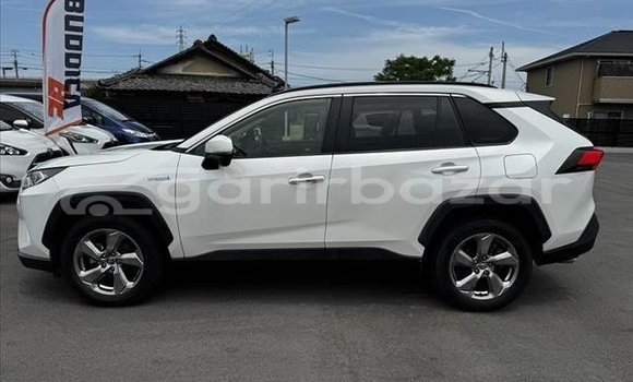 Buy Used 2019 Toyota RAV4 in Dhaka, Dhaka Buy Used 2019 Toyota RAV4 in Dhaka, Dhaka