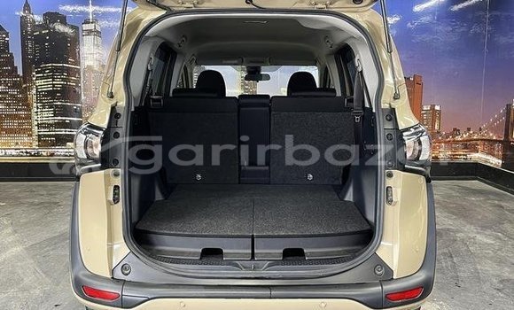 Buy Used 2019 Toyota sienta in Dhaka, Dhaka Buy Used 2019 Toyota sienta in Dhaka, Dhaka