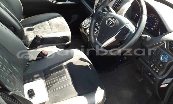 Buy Used 2019 Toyota Esquire in Dhaka, Dhaka Buy Used 2019 Toyota Esquire in Dhaka, Dhaka