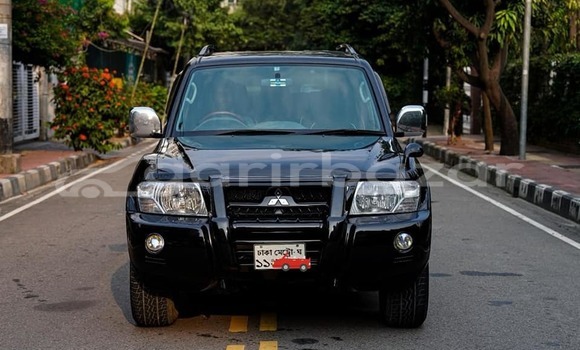কেনা ব্যবহৃত Mitsubishi pajero Black গাড়ী মধ্যে ঢাকা মধ্যে Dhaka কেনা ব্যবহৃত Mitsubishi pajero Black গাড়ী মধ্যে ঢাকা মধ্যে Dhaka