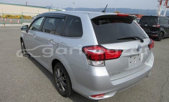 Buy Used 2022 Toyota Axio fielder in Bagerhat, Khulna