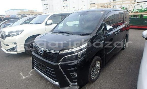 Buy Used 2019 Toyota Voxy in Dhaka, Dhaka Buy Used 2019 Toyota Voxy in Dhaka, Dhaka