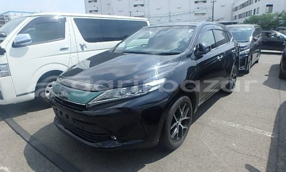 Buy Used 2021 Toyota Harrier in Dhaka, Dhaka Buy Used 2021 Toyota Harrier in Dhaka, Dhaka